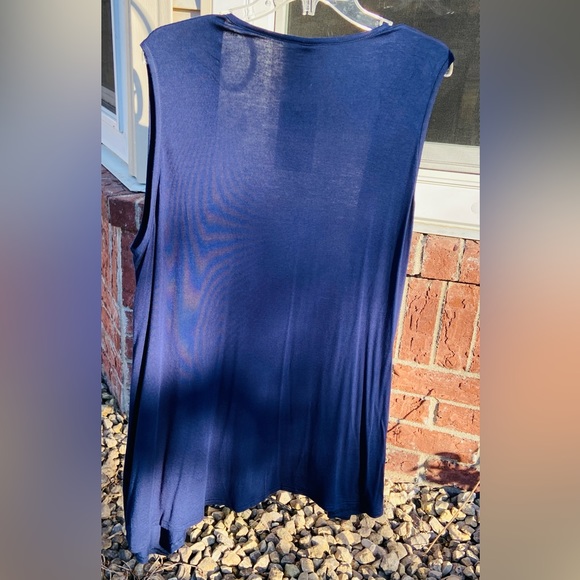 NWT VeryYoung Light Sleeveless Shawl Vest-Side Pockets-Versatile Piece-Also Ties - Picture 5 of 16